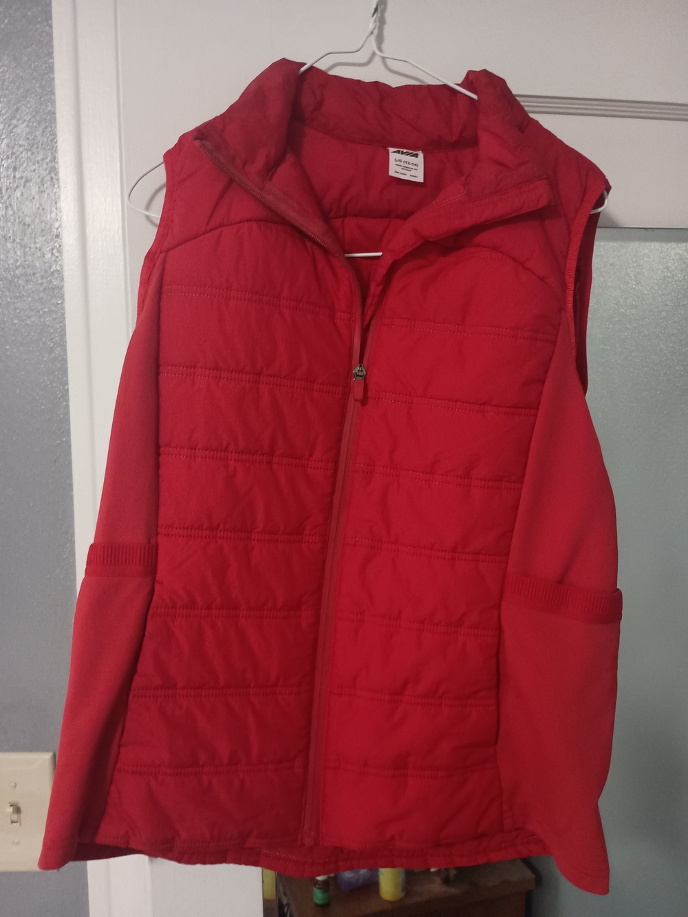 Avia Red Quilted Sleeveless Vest